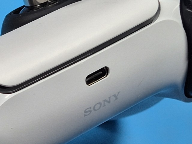 PS5 DualSense USB-C oplaadpoort reparatie